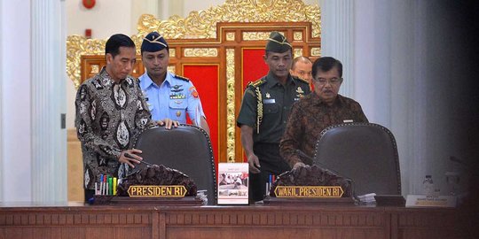 Mungkinkah analisa Jokowi bakal dilengserkan diganti JK terbukti?