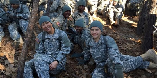 Jadi US Army, Miss Indonesia 2006 ingin jadi duta Amerika-RI