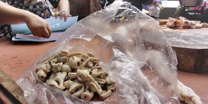 Bahaya, usus ayam berformalin dijual di Pasar Palmerah