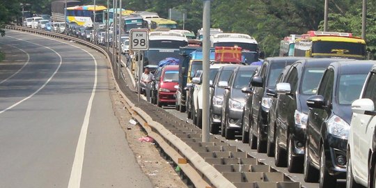 Macet gila, pembatasan truk di Tol JORR dikaji