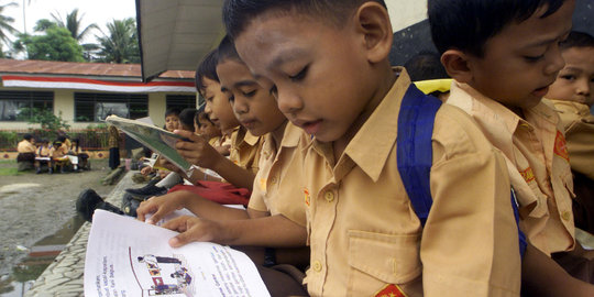 Anggaran besar tapi banyak sekolah di Jakarta tak punya listrik