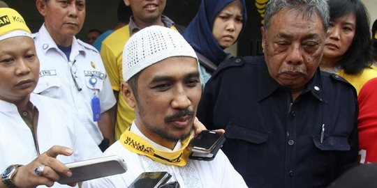 istirahat di makassar rev2