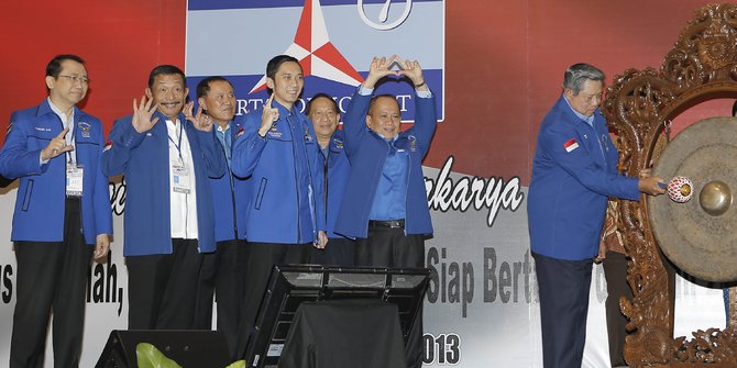 Pendiri: Kader masih inginkan SBY pimpin Demokrat