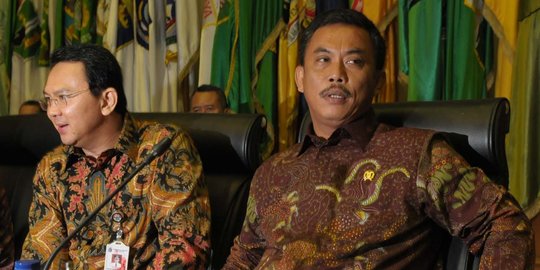 Bingung hadapi Ahok, ketua DPRD sampai telepon Jokowi tengah malam