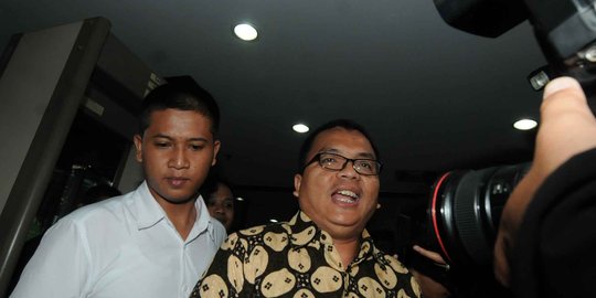 Lagi, Denny Indrayana bantah ada korupsi proyek pembuatan paspor