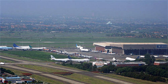 Medio April, Wapres minta Bandara Syamsuddin Noor mulai diperluas
