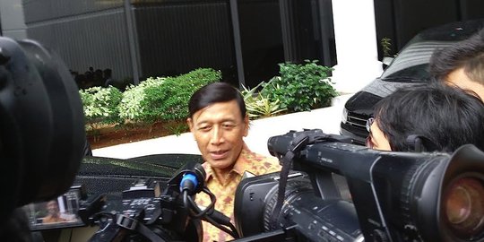 Temui JK di kantornya, Wiranto akui bahas politik