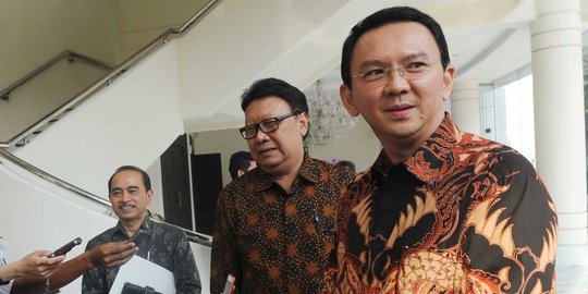 Ahok ngaku bantu warga tebus ijazah hingga Rp 8 miliar