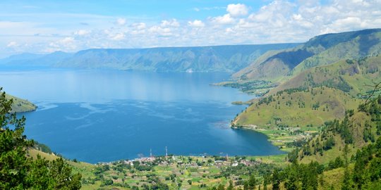 rusak kecantikan danau toba rev2
