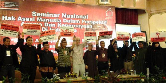 Jadi aktivis pluralisme, anggota Komnas HAM ini kerap dituduh kafir