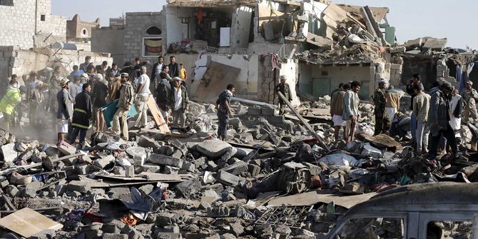 Jet tempur Saudi serang pemukiman dekat bandara Yaman, 13 tewas