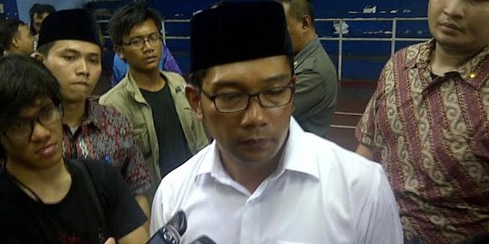 Ridwan Kamil copot anak buah jadi tersangka korupsi Stadion GBLA