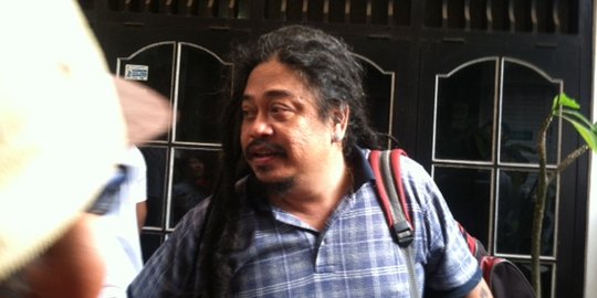 Sastrawan di Yogyakarta protes penangkapan Saut Situmorang