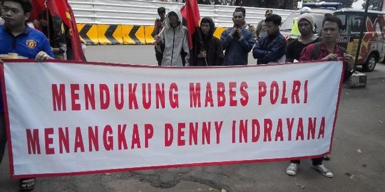 Kamerad demo minta Bareskrim segera tangkap Denny Indrayana