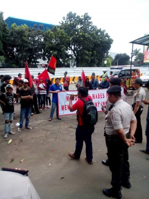 demo minta denny indraya ditangkap