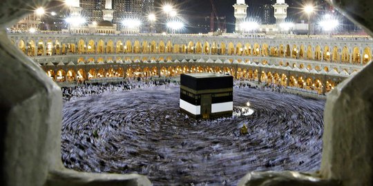 Tukang 'PHP' biro umroh murah wajib ditutup