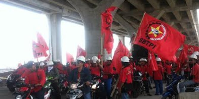 Buruh pelabuhan Tanjung Priok ingin upah melebihi UMR