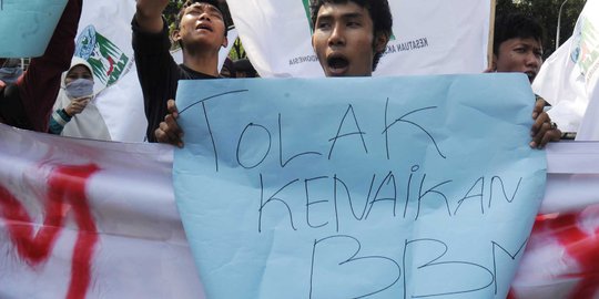 Kembali naikkan harga BBM, warga Bali tuding Jokowi-JK antek AS