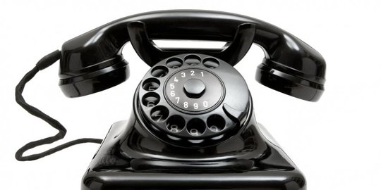 telepon saat panggilan interview rev2