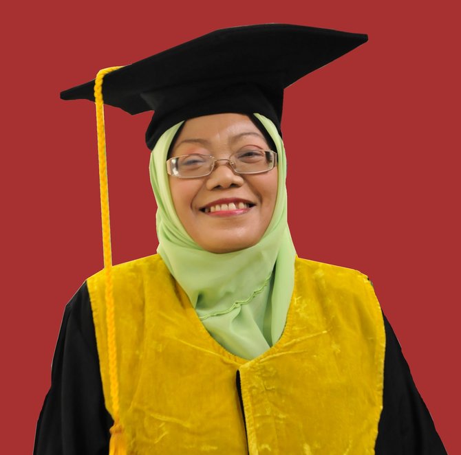 prof dr siti mujibatun meraih gelar guru besar
