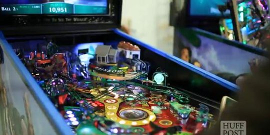 dan mencetak uang dari mesin pinball rev3