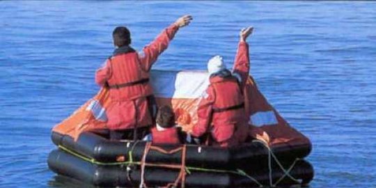 hari di laut berat dua orang ini turun 20 kilogram rev3
