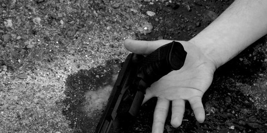 istri anggota polres banyuwangi nekat bunuh diri