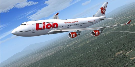 Lion ke Batam delay 6 jam lebih, penumpang di Adisucipto emosi