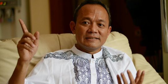 Empat Polres ini 'dihadiahi' Kapolda Kalbar bendera tengkorak