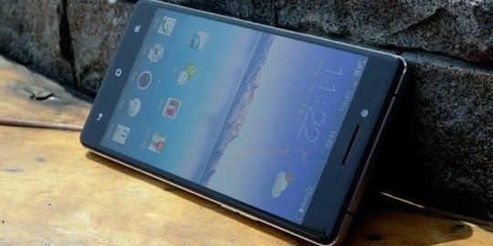 Penerus smartphone OPPO R1 akhirnya terkuak