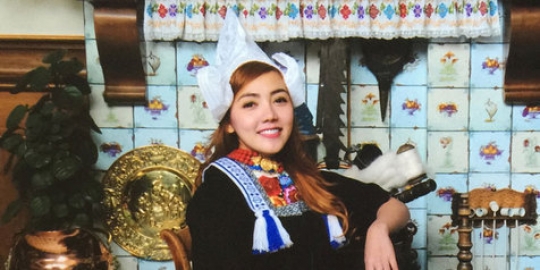 Senyum manis, inilah adik Bella Shofie yang nggak kalah cantiknya