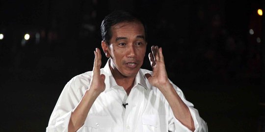 Bahaya Jokowi tak baca perpres yang diteken