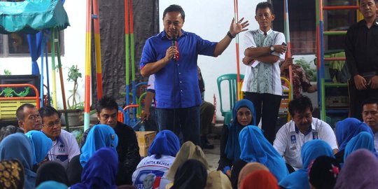 Ketua MPR kritik pemerintahan Jokowi tak peka pada rakyatnya
