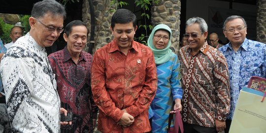 Menteri Yuddy perintahkan TNI AL buka kembali akses kargo di Juanda