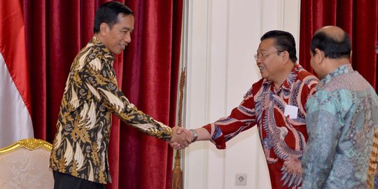 Gubernur se-Kalimantan temui Jokowi bahas percepatan pembangunan
