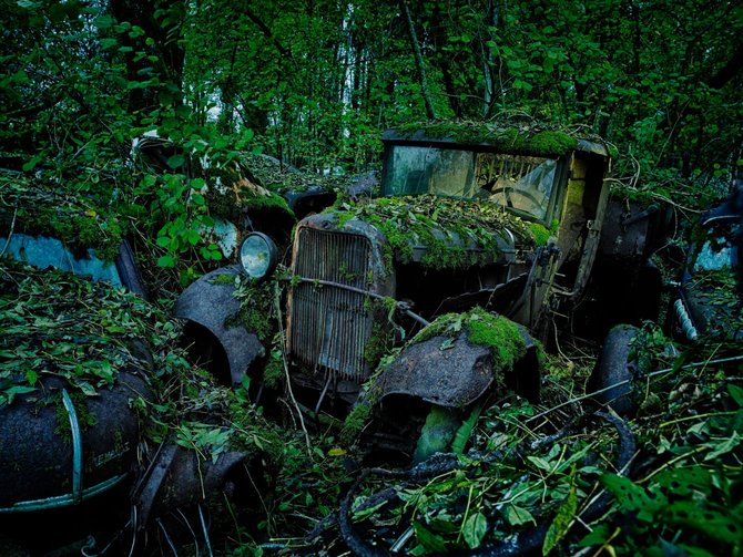 kuburan mobil klasik