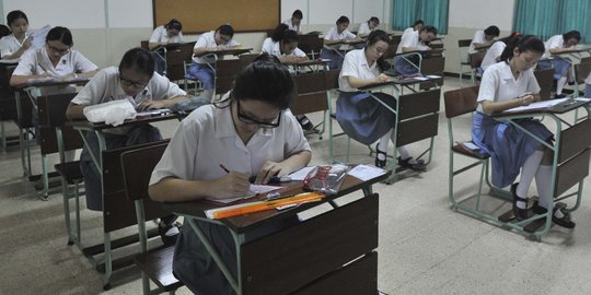 Ombudsman temukan banyak siswa di Denpasar gunakan HP saat UN