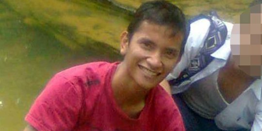 Menunggu Jokowi masuk roda pesawat demi Mario si 'Commando'