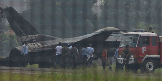 Ini penyebab pesawat F-16 habis terbakar di Halim