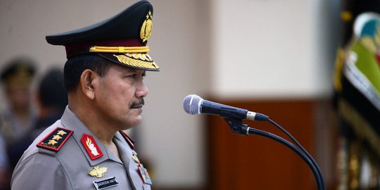 Dilantik Jokowi, Komjen Badrodin Haiti resmi jadi Kapolri