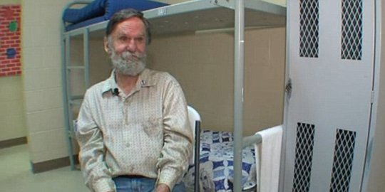 ketemu gelandangan ini akhirnya bisa beli rumah rev1