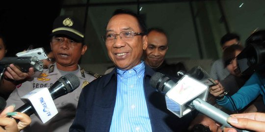 Sidang berjalan cepat, Jero Wacik serahkan 20 bukti di praperadilan
