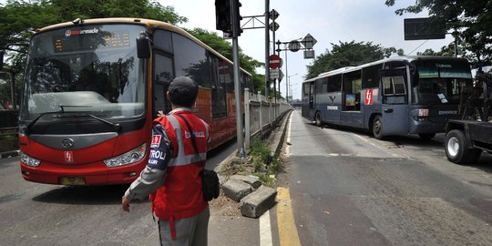 Juni 2015, Pemprov DKI mulai proses penambahan bus Transjakarta