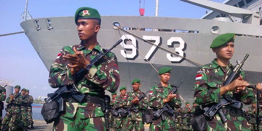 Kisah-kisah mengharukan polisi dan TNI di perbatasan