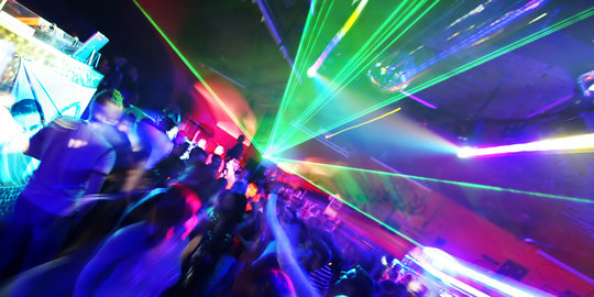 Tiket pesta bikini pasca UN dibanderol Rp 150 ribu