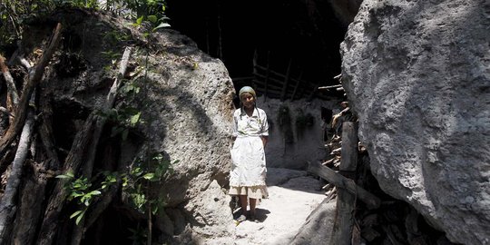 Nenek miskin asal Honduras ini 50 tahun hidup di dalam gua