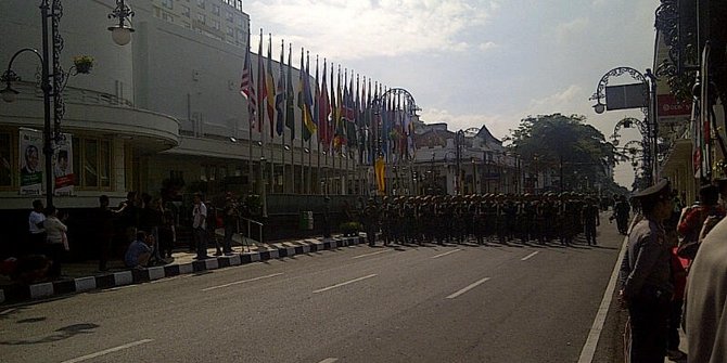 Peserta KAA ke Bandung  ini jalan  yang ditutup di Jakarta 