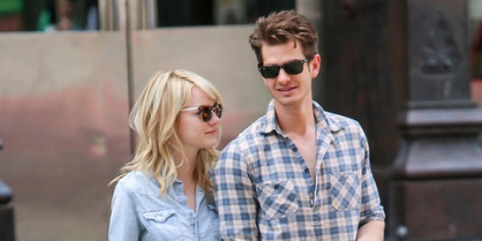 Andrew Garfield - Emma Stone putus gara-gara orang ketiga?