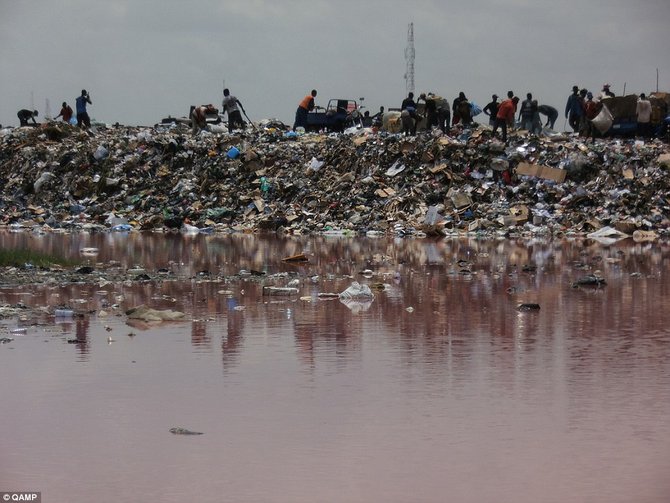 kuburan sampah elektronik di ghana