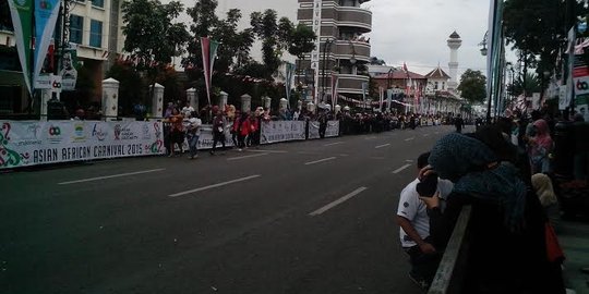 Karnaval Asia Afrika, Jl Asia Afrika & JL Merdeka di Bandung ditutup